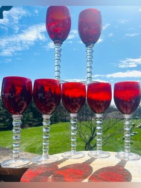 IMPERIAL RUBY Bubble Stem Pedestal Ruby Glass
Goblets set of 7